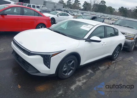 2025 Kia K4 Lxs from USA, damaged, VIN 3KPFT4DE6SE107823